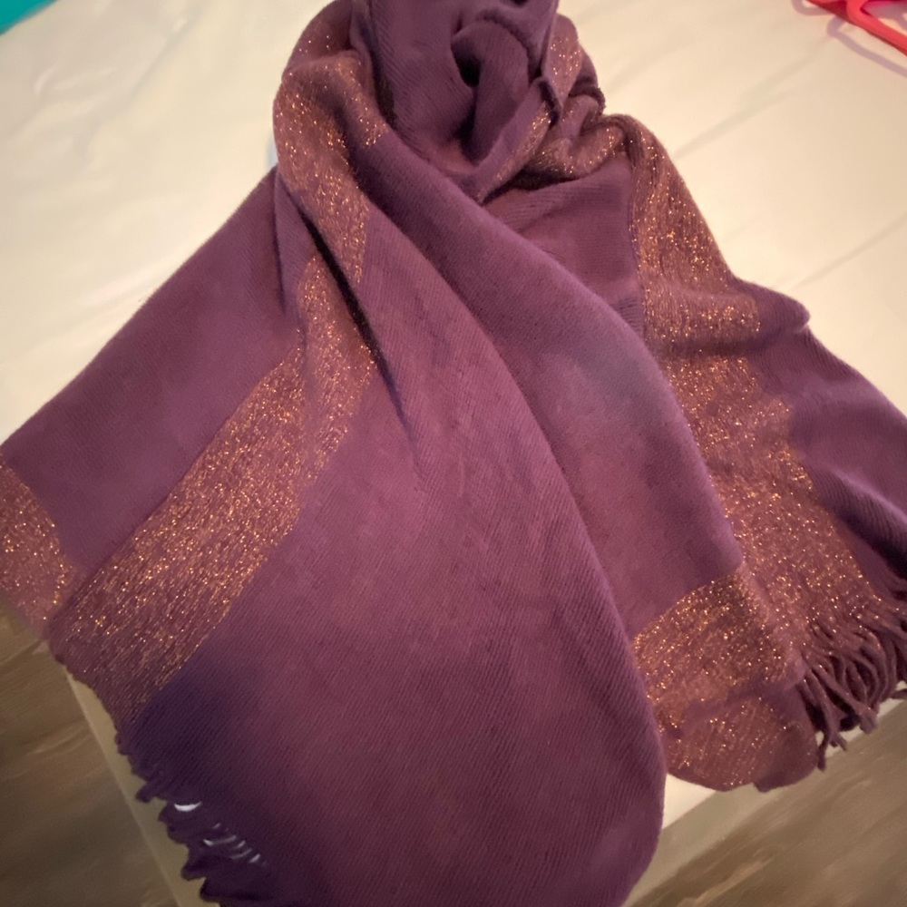 Mad Style Shawl